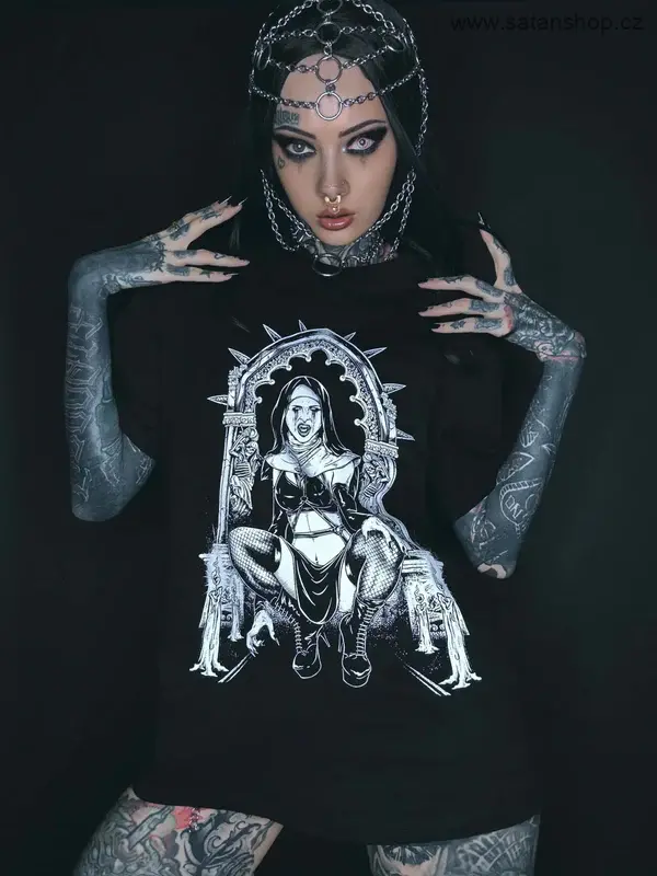 Tričko unisex - Easure - Vampire Nun